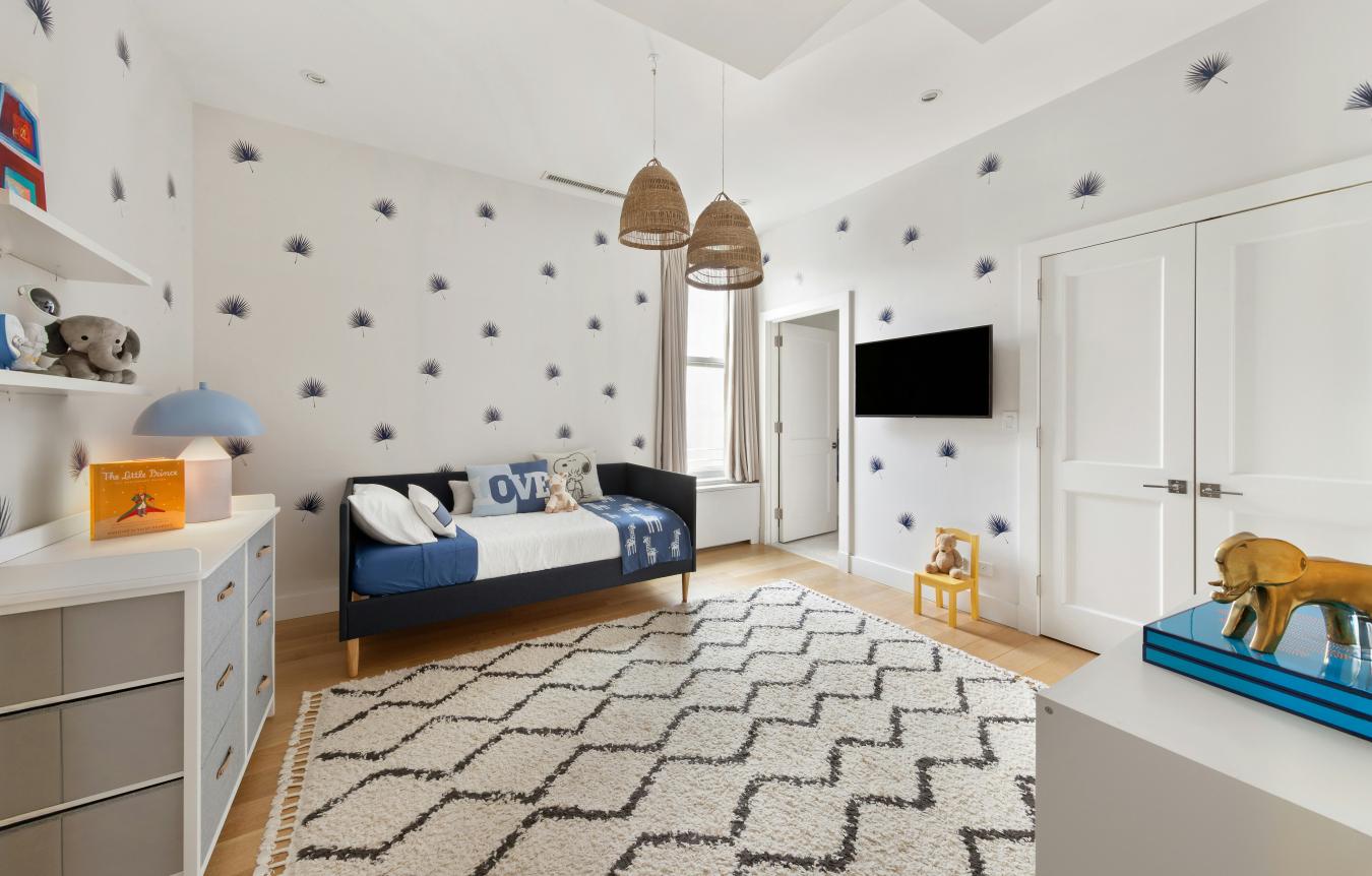 Flatiron, New York, 10003, United States, 3 Bedrooms Bedrooms, ,3 BathroomsBathrooms,Residential,For Sale,1962215