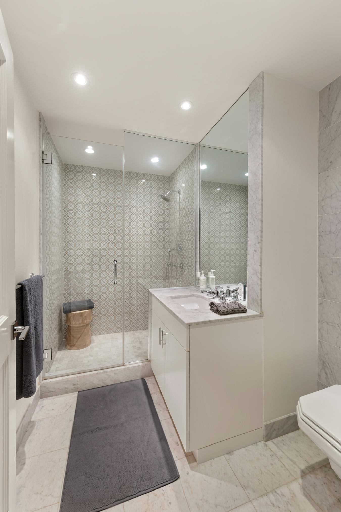 Flatiron, New York, 10003, United States, 3 Bedrooms Bedrooms, ,3 BathroomsBathrooms,Residential,For Sale,1962215