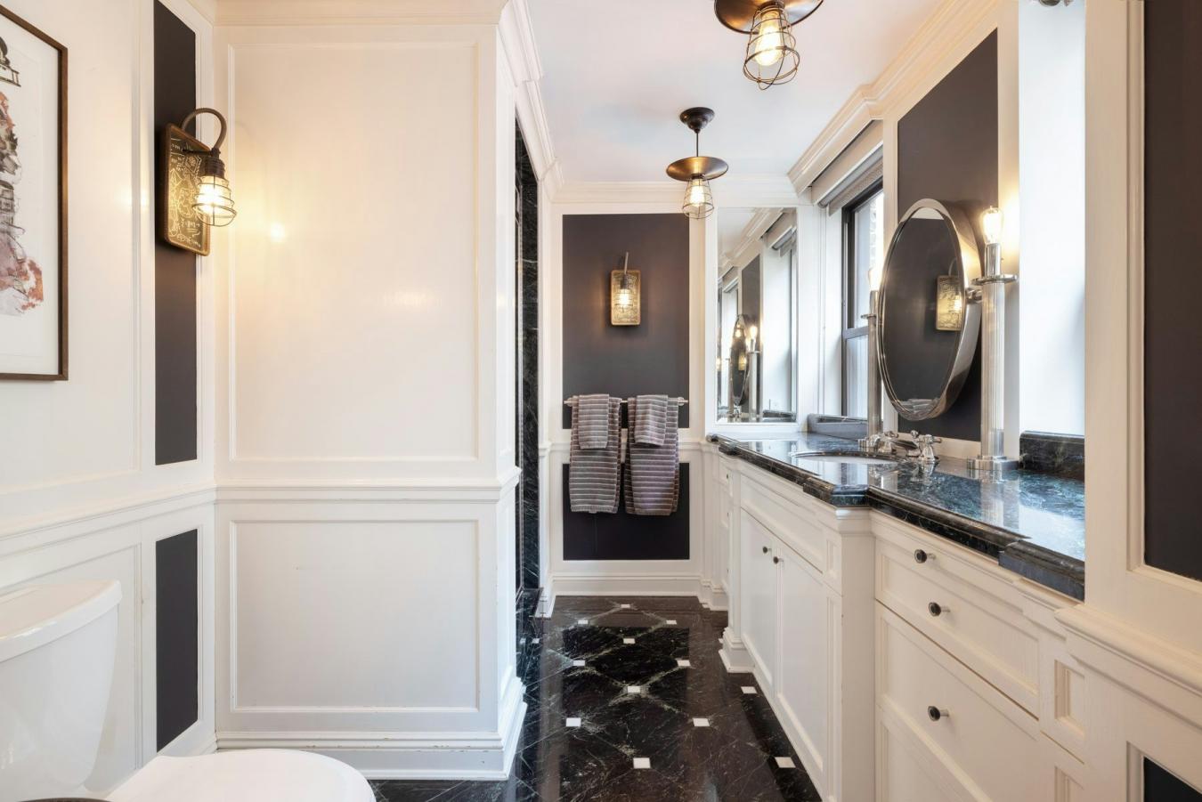 New York, New York, 10021, United States, 3 Bedrooms Bedrooms, ,4 BathroomsBathrooms,Residential,For Sale,1951965