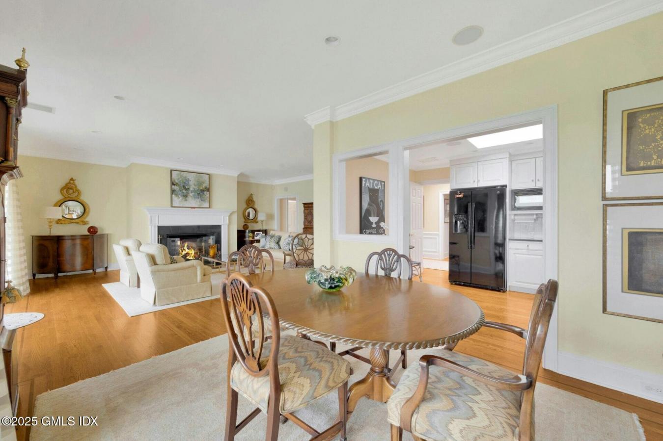 Greenwich, Connecticut, 06830, United States, 2 Bedrooms Bedrooms, ,3 BathroomsBathrooms,Residential,For Sale,1951963