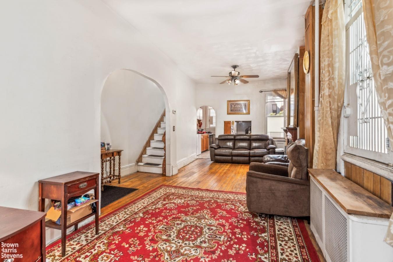 East Harlem, New York, 10035, United States, 3 Bedrooms Bedrooms, ,1 BathroomBathrooms,Residential,For Sale,1951955