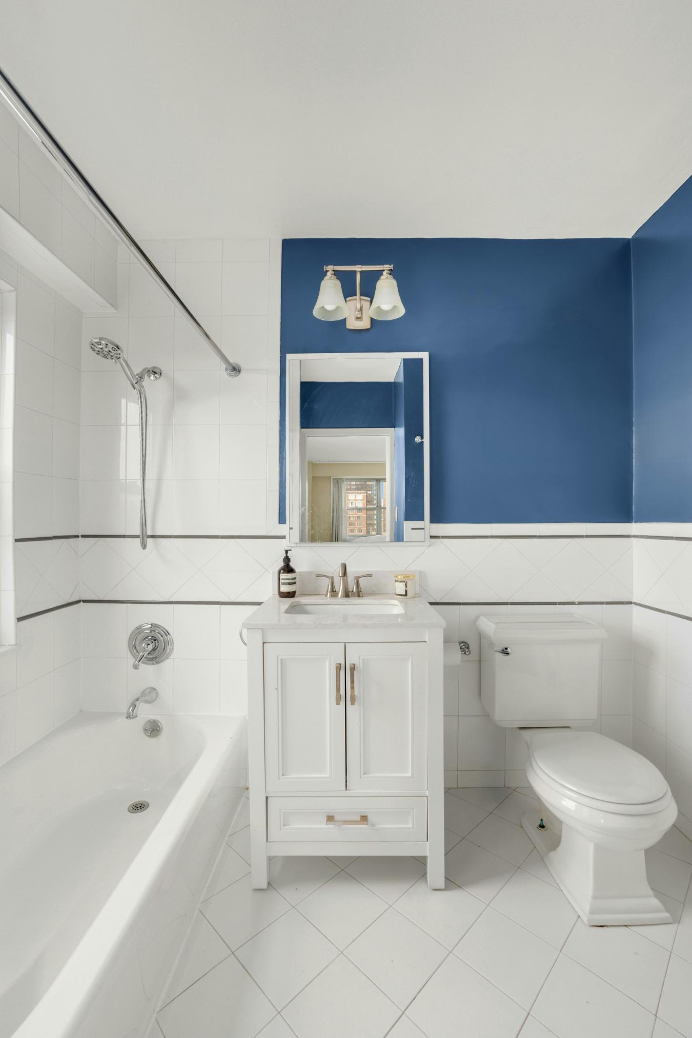 New York, New York, 10022, United States, 2 Bedrooms Bedrooms, ,2 BathroomsBathrooms,Residential,For Sale,1951952