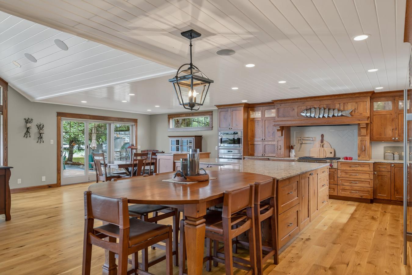 Elysian, Le Sueur, 56028, United States, 3 Bedrooms Bedrooms, ,3 BathroomsBathrooms,Residential,For Sale,1952219