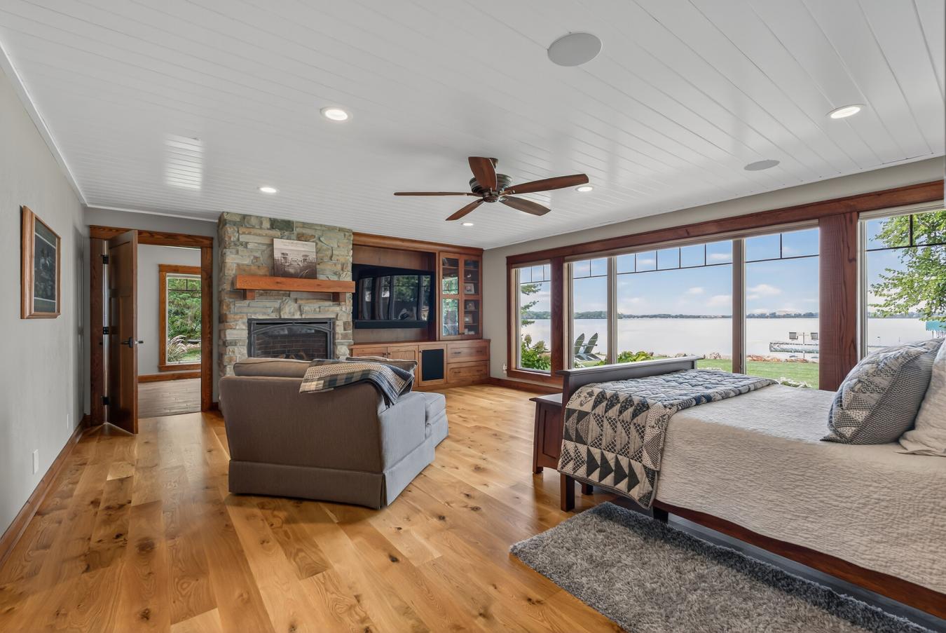 Elysian, Le Sueur, 56028, United States, 3 Bedrooms Bedrooms, ,3 BathroomsBathrooms,Residential,For Sale,1952219