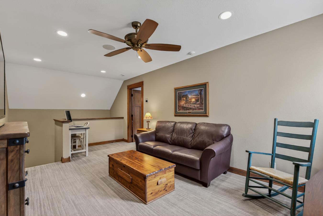 Elysian, Le Sueur, 56028, United States, 3 Bedrooms Bedrooms, ,3 BathroomsBathrooms,Residential,For Sale,1952219