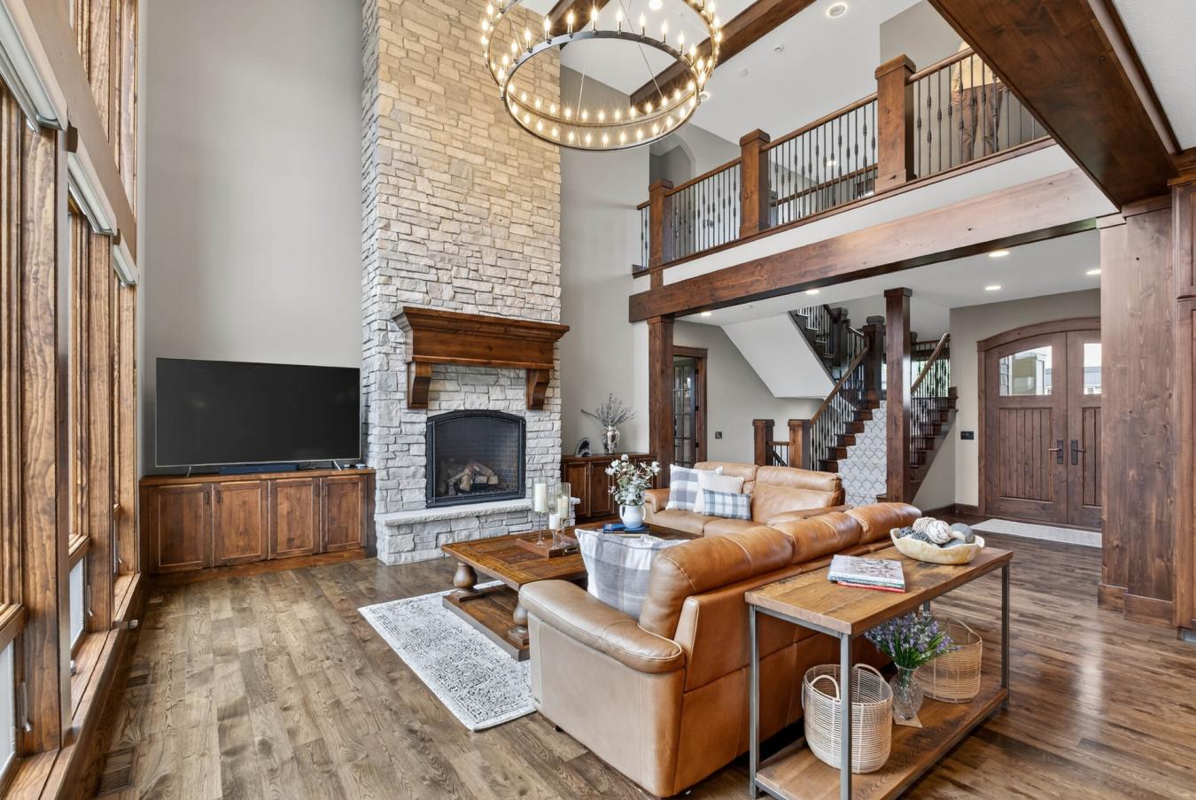 Lake Elmo, Washington, 55042, United States, 6 Bedrooms Bedrooms, ,7 BathroomsBathrooms,Residential,For Sale,1952389