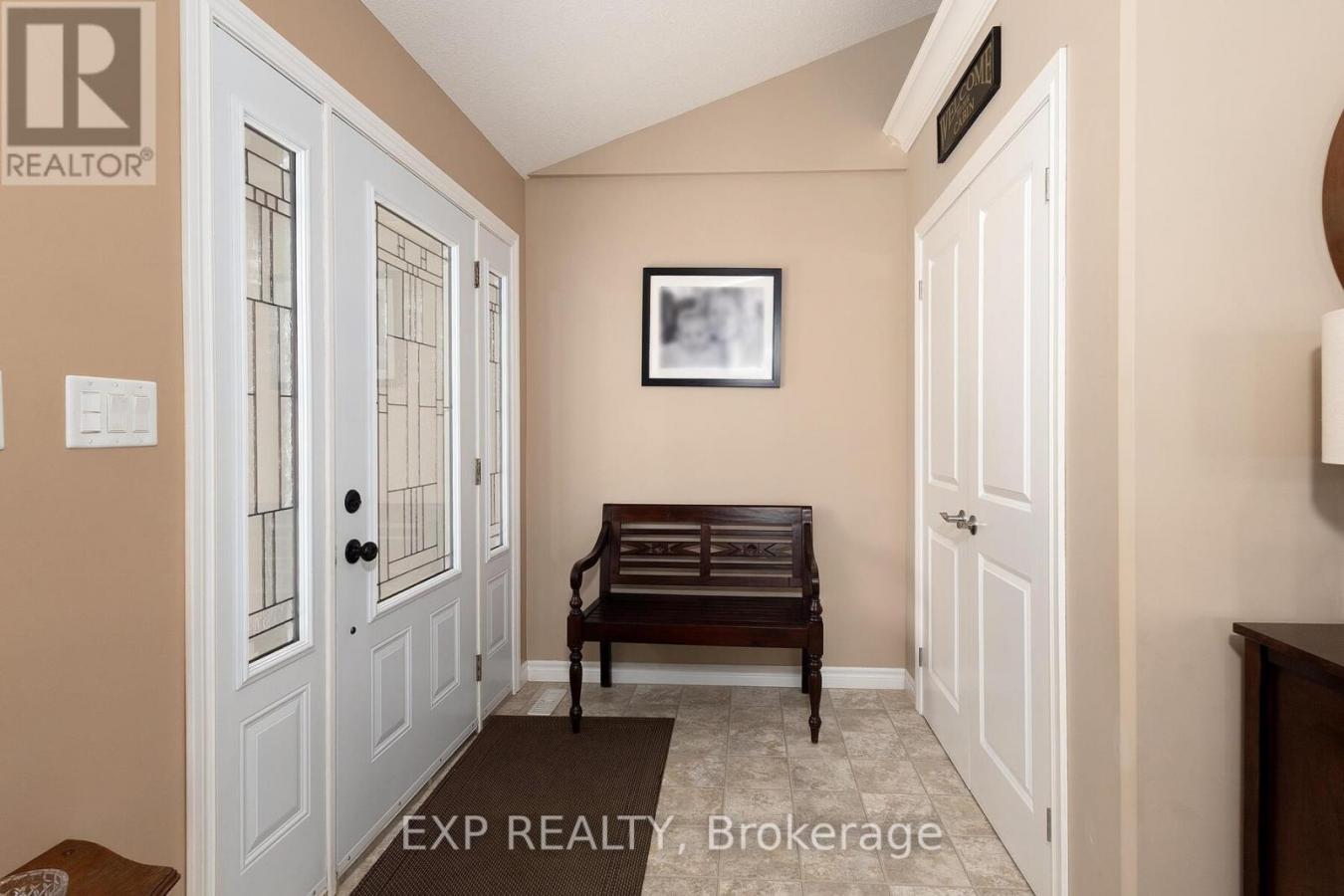 Bayham (Vienna), ON, N0J1Z0, Canada, ,Residential,For Sale,1952215