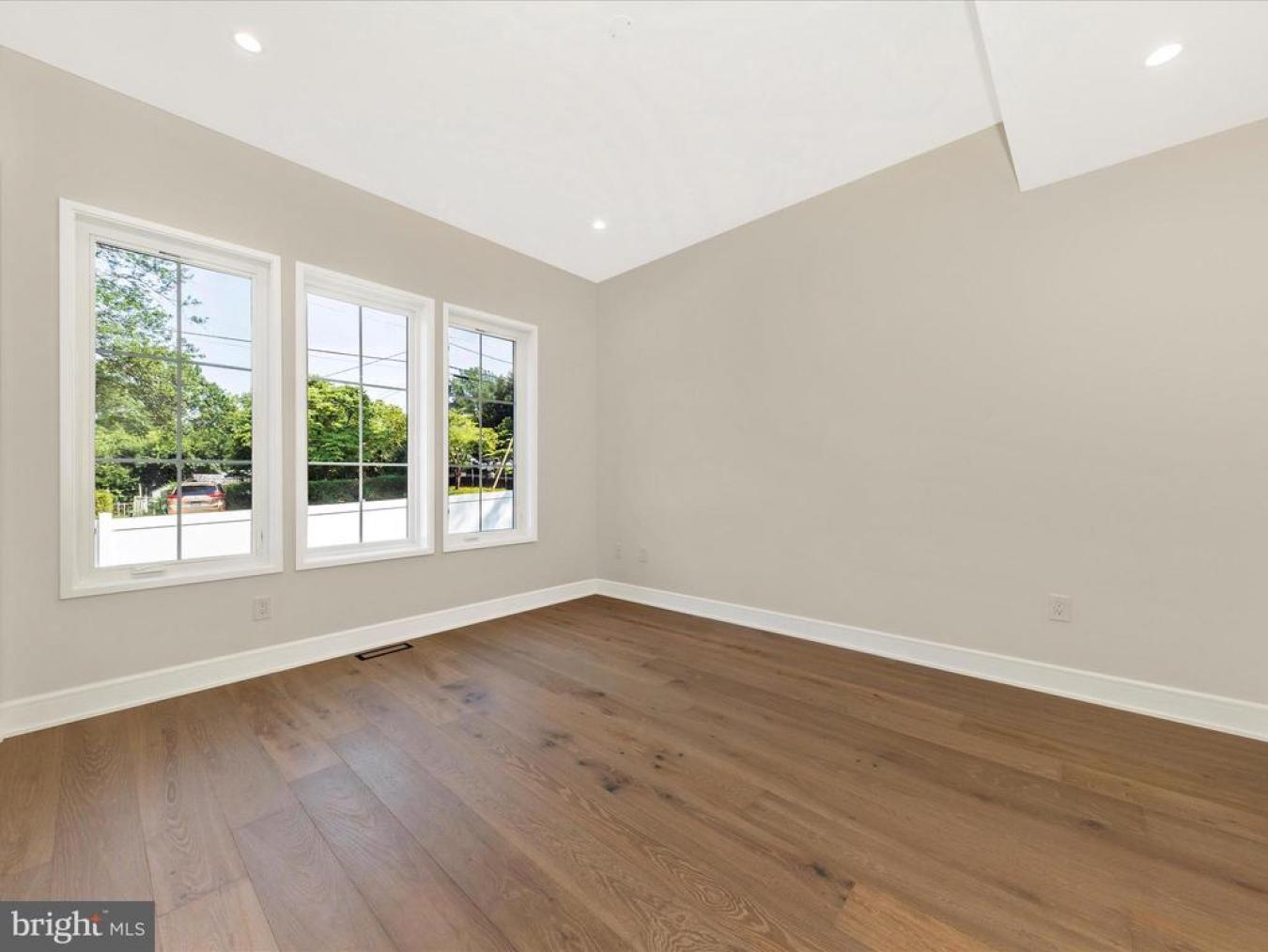 VIENNA, FAIRFAX, 22180, United States, ,Residential,For Sale,1952216