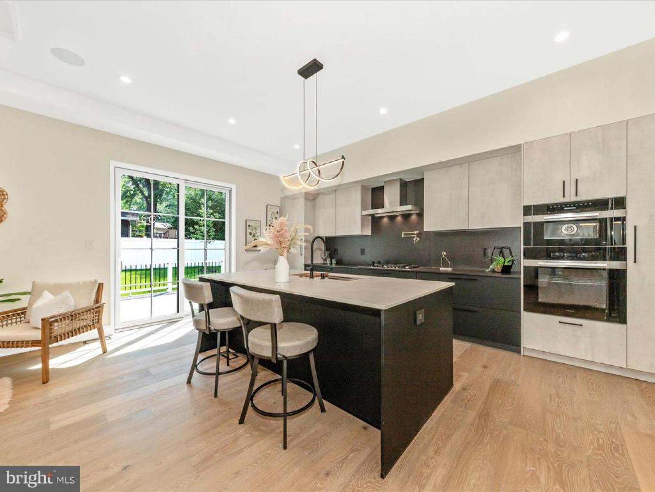 VIENNA, FAIRFAX, 22180, United States, ,Residential,For Sale,1952216