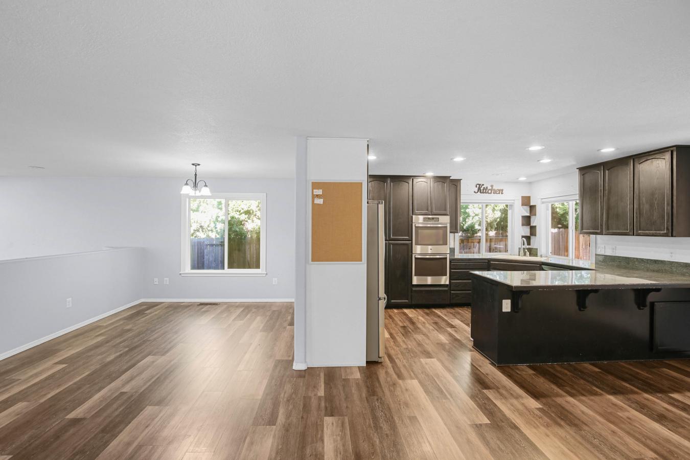 Medford, Jackson, 97504, United States, 4 Bedrooms Bedrooms, ,1 BathroomBathrooms,Residential,For Sale,1952214