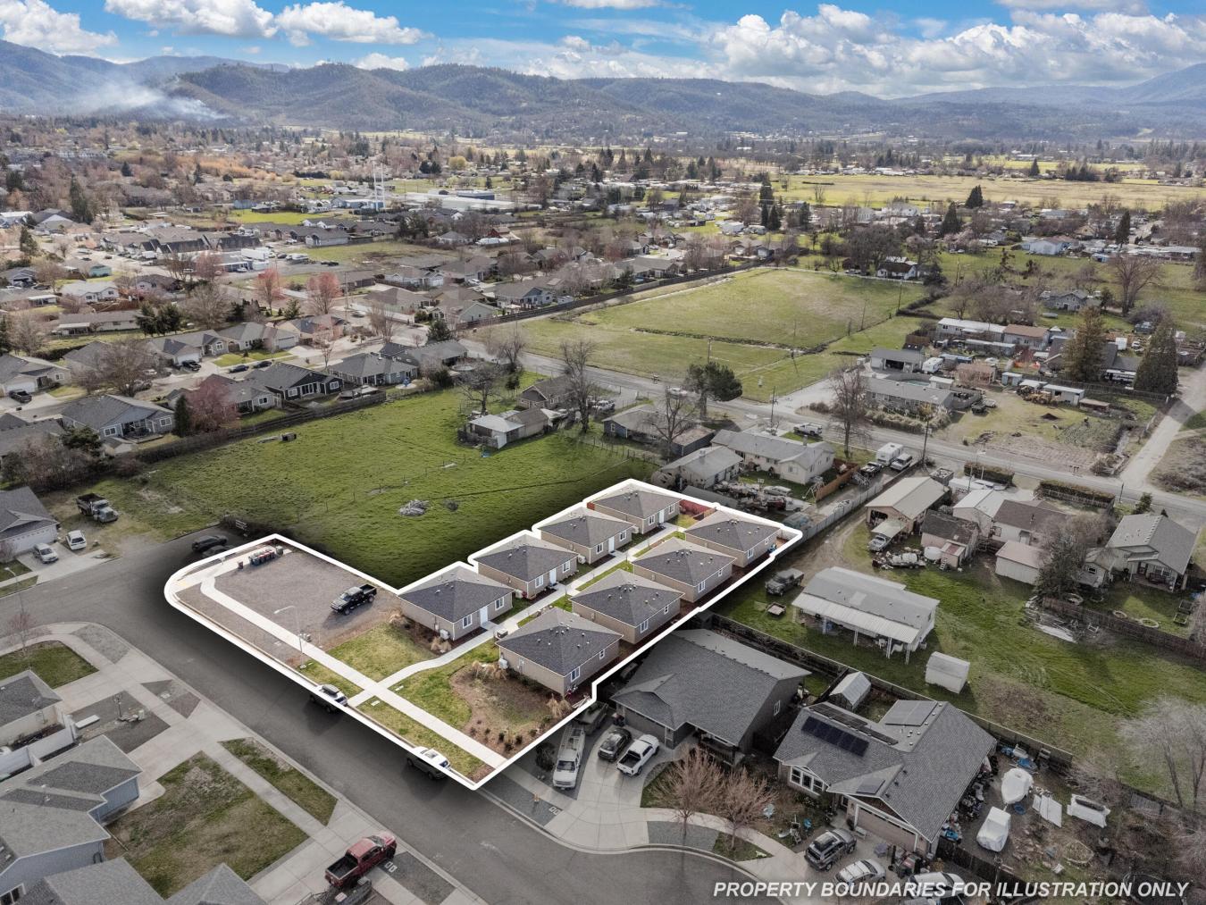 Medford, Jackson, 97501, United States, 16 Bedrooms Bedrooms, ,16 BathroomsBathrooms,Residential,For Sale,1952211