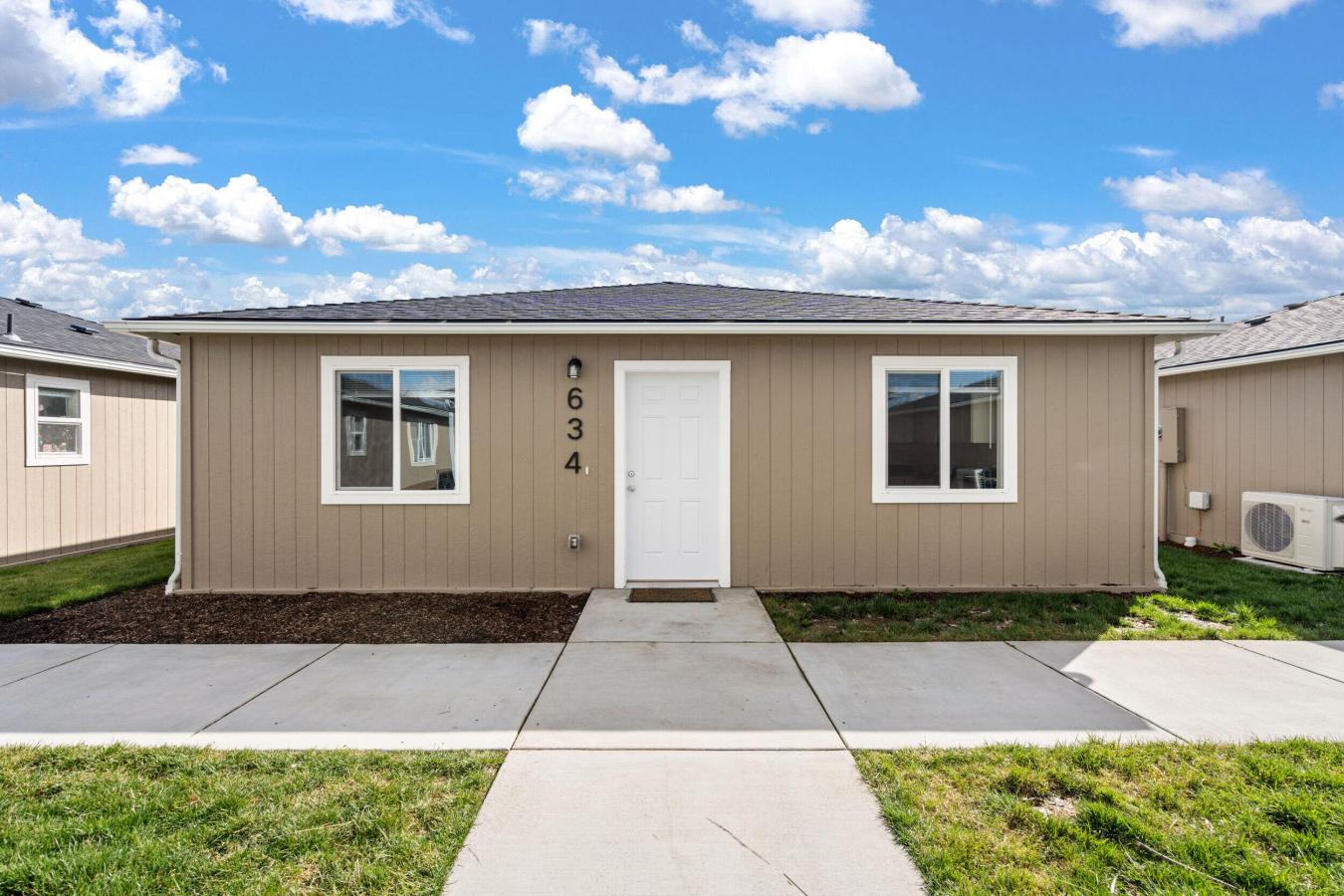 Medford, Jackson, 97501, United States, 16 Bedrooms Bedrooms, ,16 BathroomsBathrooms,Residential,For Sale,1952211