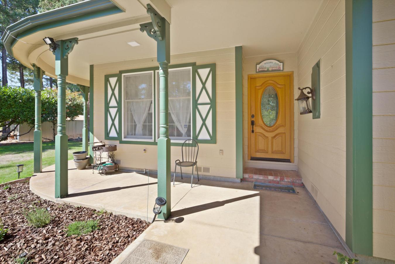 Merlin, Josephine, 97532, United States, 3 Bedrooms Bedrooms, ,2 BathroomsBathrooms,Residential,For Sale,1952210