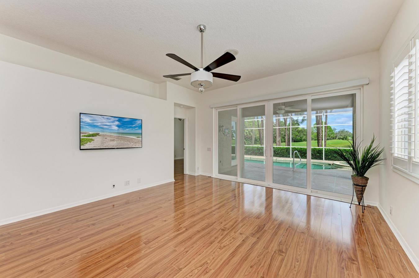 Bradenton, Manatee, 34211, United States, 2 Bedrooms Bedrooms, ,3 BathroomsBathrooms,Residential,For Sale,1952207