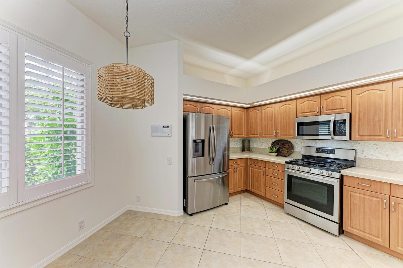 Bradenton, Manatee, 34211, United States, 2 Bedrooms Bedrooms, ,3 BathroomsBathrooms,Residential,For Sale,1952207