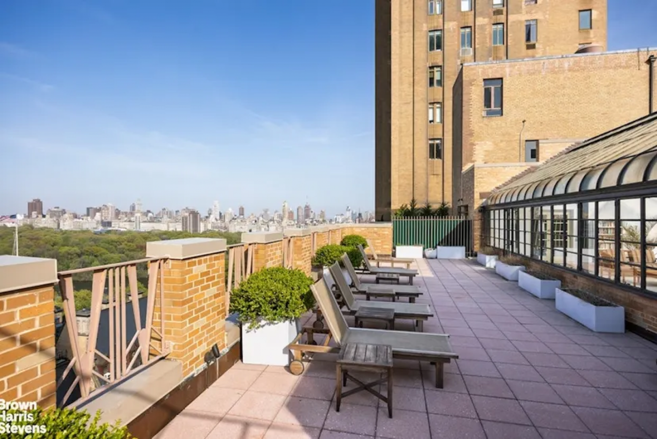 New York, New York, 10023, United States, 3 Bedrooms Bedrooms, ,3 BathroomsBathrooms,Residential,For Sale,1951945