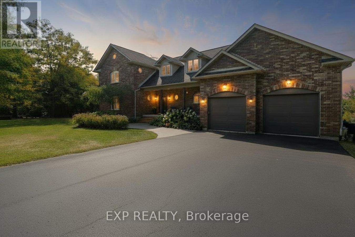 Uxbridge, ON, L0C1H0, Canada, 8 Bedrooms Bedrooms, ,5 BathroomsBathrooms,Residential,For Sale,1952205