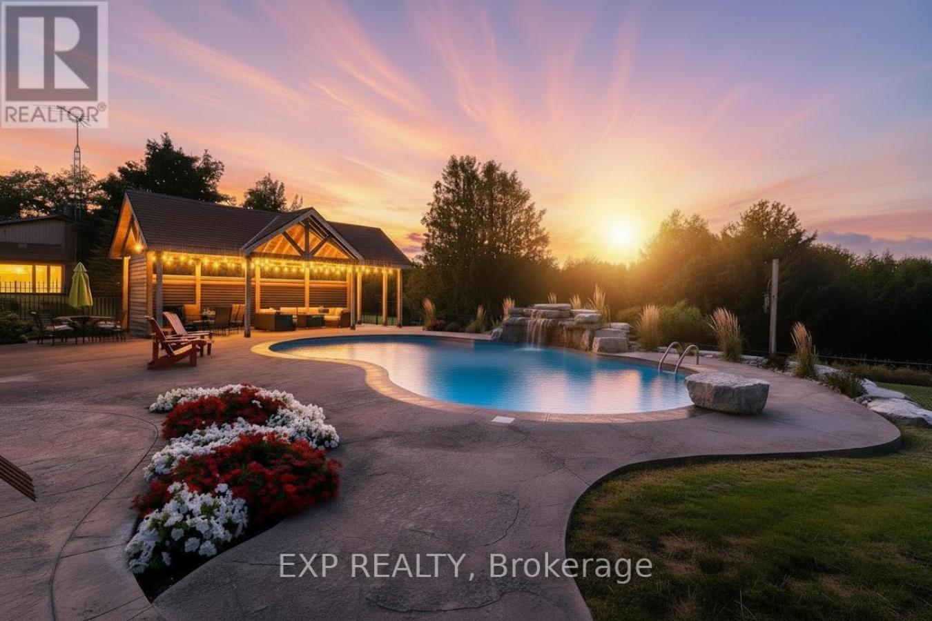 Uxbridge, ON, L0C1H0, Canada, 8 Bedrooms Bedrooms, ,5 BathroomsBathrooms,Residential,For Sale,1952205