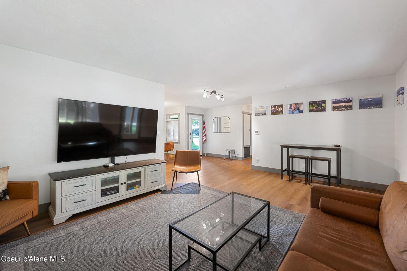 Coeur d'Alene, Kootenai, 83814, United States, ,Residential,For Sale,1952204