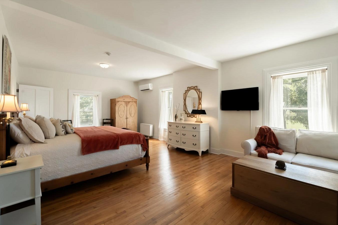 AURORA, CAYUGA, 13026, United States, 4 Bedrooms Bedrooms, ,3 BathroomsBathrooms,Residential,For Sale,1952201