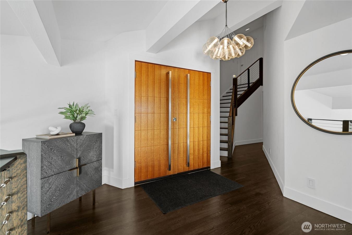 Seattle, King, 98146, United States, 5 Bedrooms Bedrooms, ,3 BathroomsBathrooms,Residential,For Sale,1952199