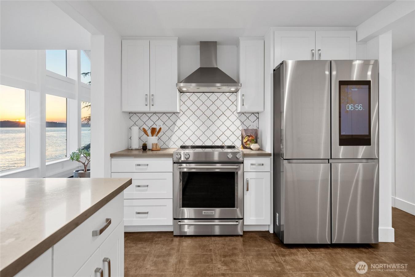 Seattle, King, 98146, United States, 5 Bedrooms Bedrooms, ,3 BathroomsBathrooms,Residential,For Sale,1952199