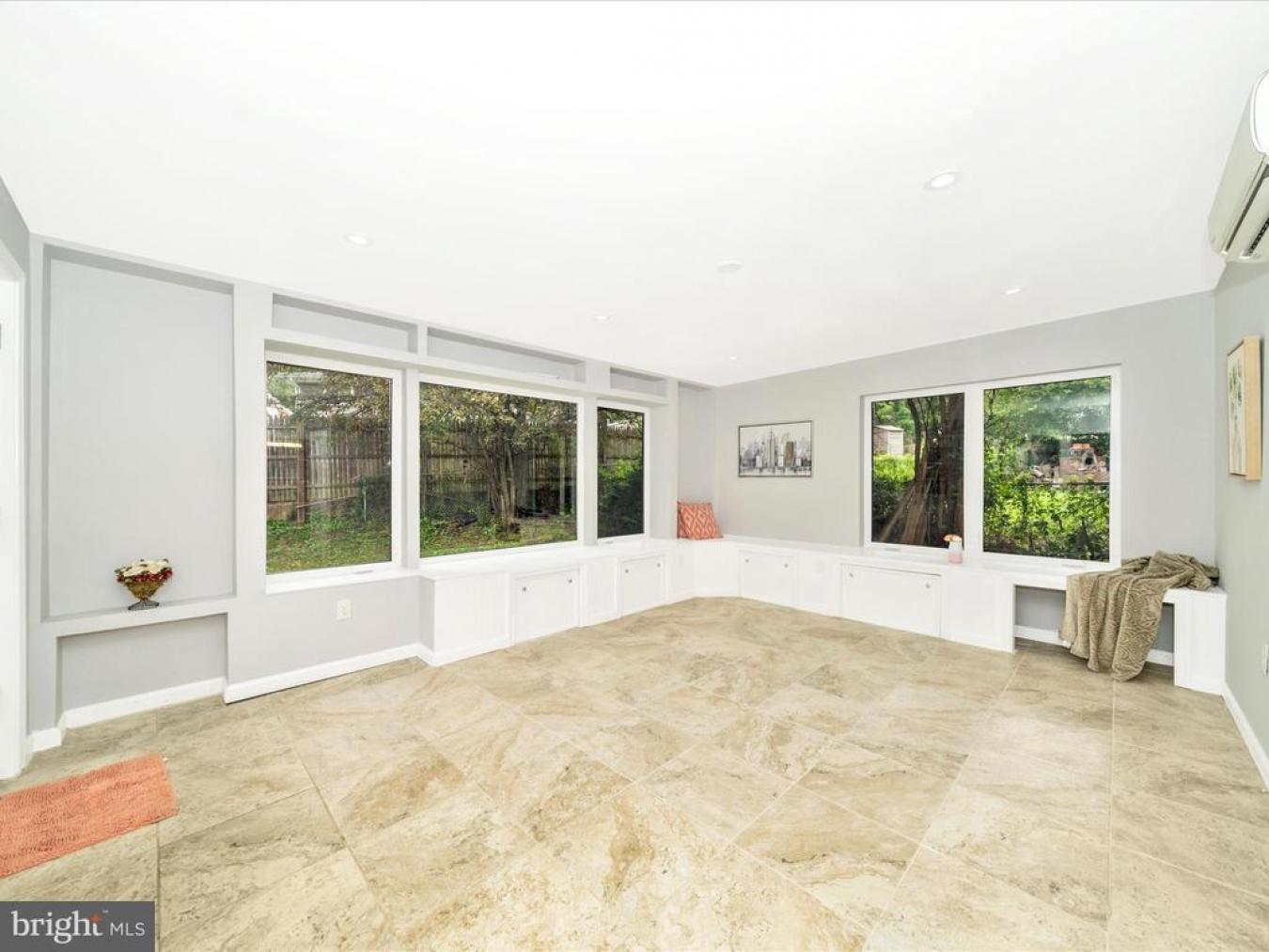 SILVER SPRING, MONTGOMERY, 20906, United States, 3 Bedrooms Bedrooms, ,2 BathroomsBathrooms,Residential,For Sale,1952198