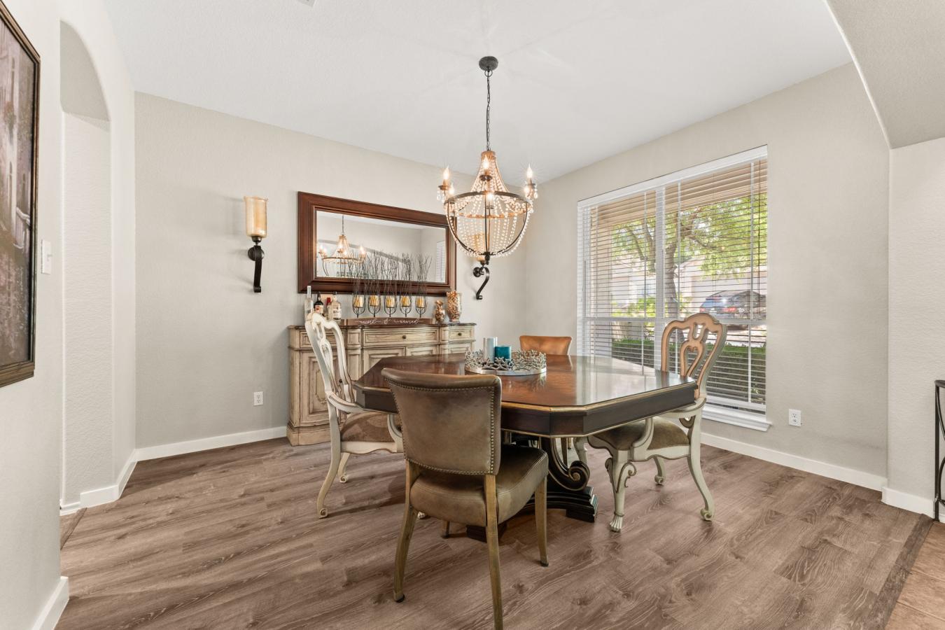 Austin, Travis, 78734, United States, 3 Bedrooms Bedrooms, ,2 BathroomsBathrooms,Residential,For Sale,1952196