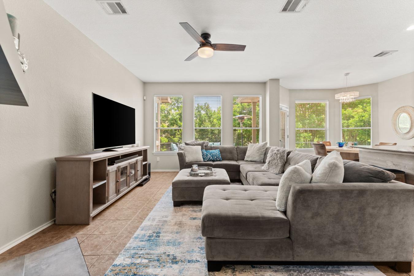 Austin, Travis, 78734, United States, 3 Bedrooms Bedrooms, ,2 BathroomsBathrooms,Residential,For Sale,1952196