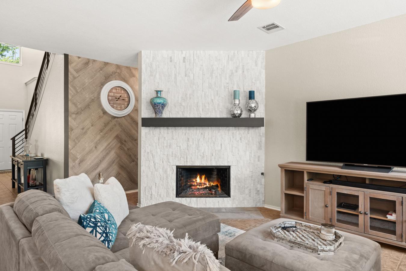 Austin, Travis, 78734, United States, 3 Bedrooms Bedrooms, ,2 BathroomsBathrooms,Residential,For Sale,1952196