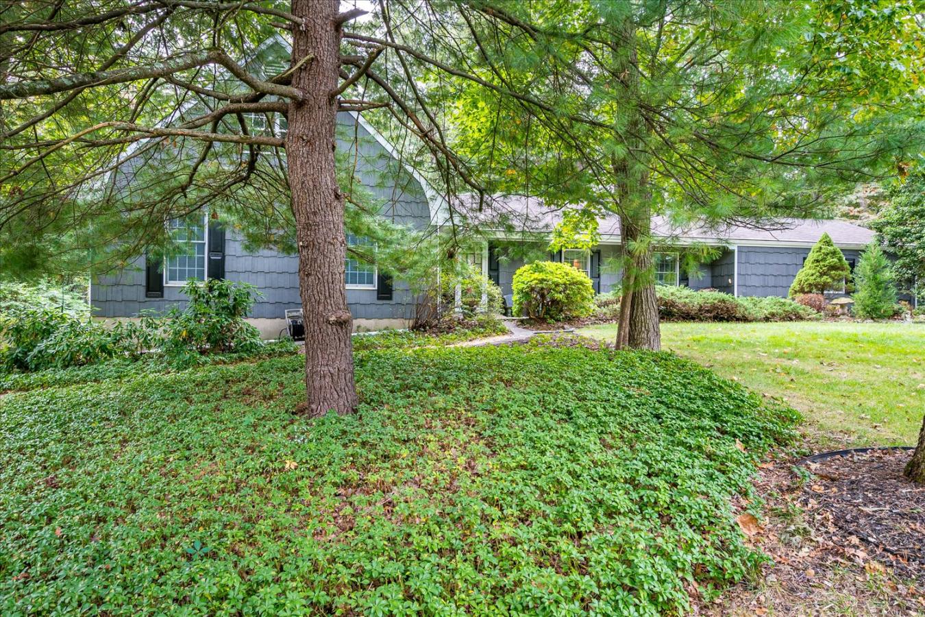 Bridgewater, Somerset, 08807, United States, 5 Bedrooms Bedrooms, ,2 BathroomsBathrooms,Residential,For Sale,1952385