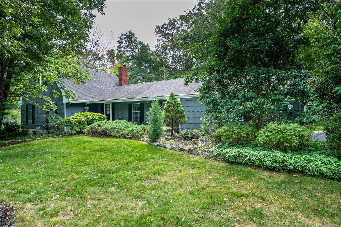 Bridgewater, Somerset, 08807, United States, 5 Bedrooms Bedrooms, ,2 BathroomsBathrooms,Residential,For Sale,1952385