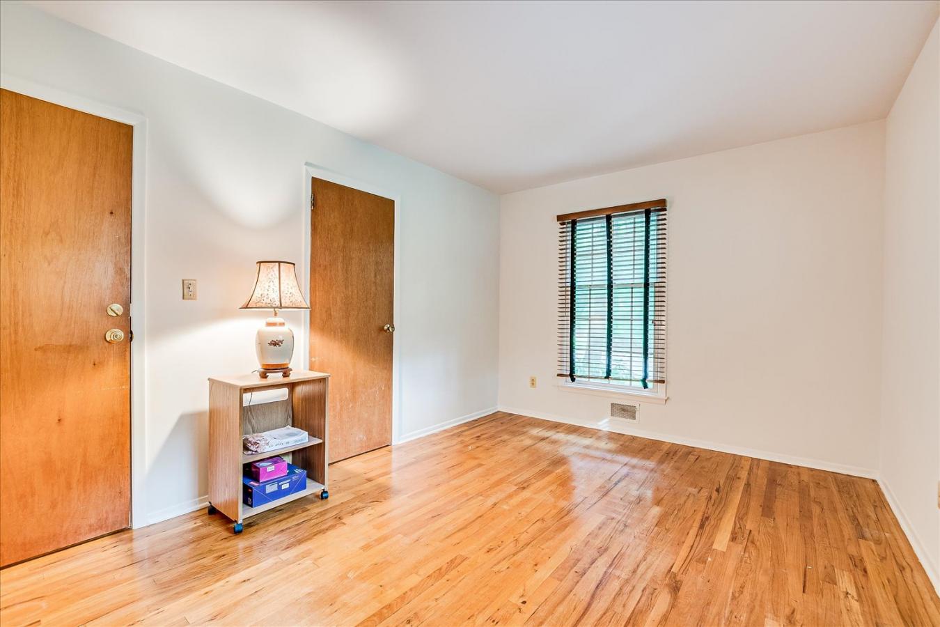 Bridgewater, Somerset, 08807, United States, 5 Bedrooms Bedrooms, ,2 BathroomsBathrooms,Residential,For Sale,1952385