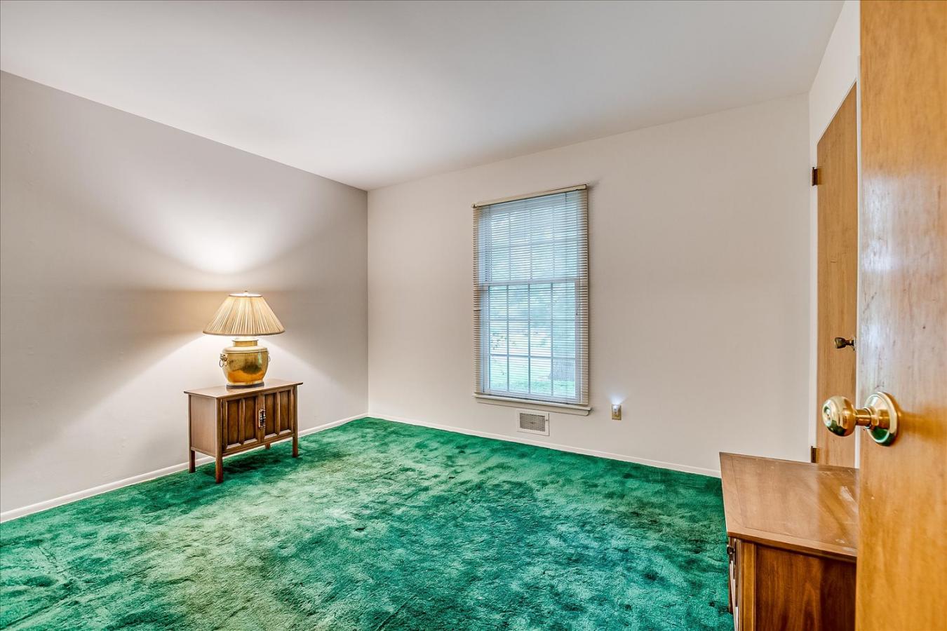 Bridgewater, Somerset, 08807, United States, 5 Bedrooms Bedrooms, ,2 BathroomsBathrooms,Residential,For Sale,1952385