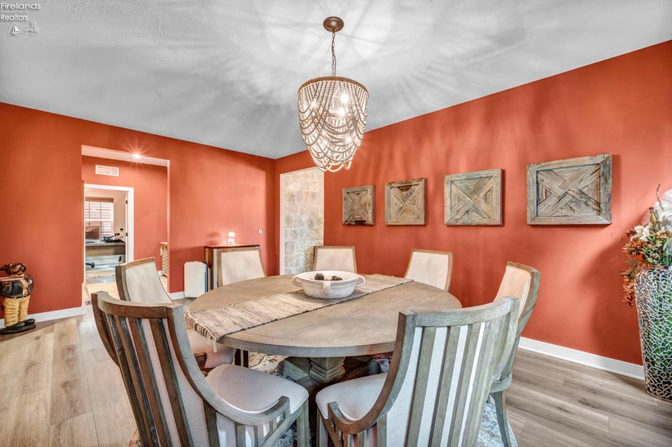 Lorain, Lorain, 44053, United States, 4 Bedrooms Bedrooms, ,3 BathroomsBathrooms,Residential,For Sale,1952380