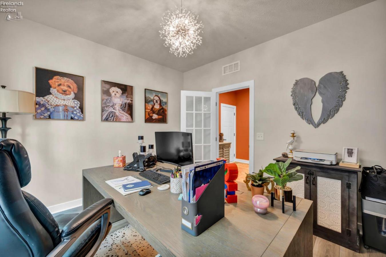 Lorain, Lorain, 44053, United States, 4 Bedrooms Bedrooms, ,3 BathroomsBathrooms,Residential,For Sale,1952380