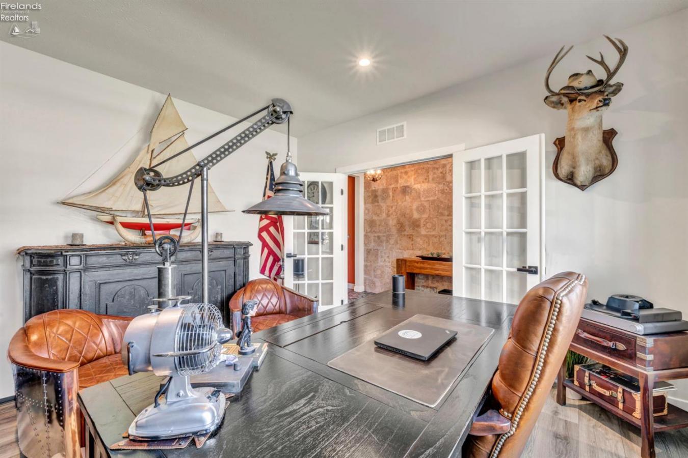 Lorain, Lorain, 44053, United States, 4 Bedrooms Bedrooms, ,3 BathroomsBathrooms,Residential,For Sale,1952380