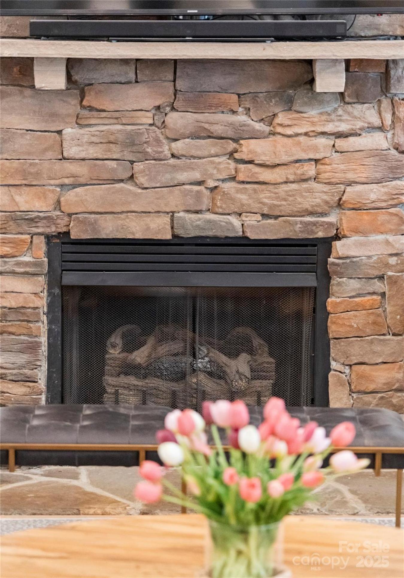 Mooresville, Iredell, 28117, United States, 4 Bedrooms Bedrooms, ,3 BathroomsBathrooms,Residential,For Sale,1952379