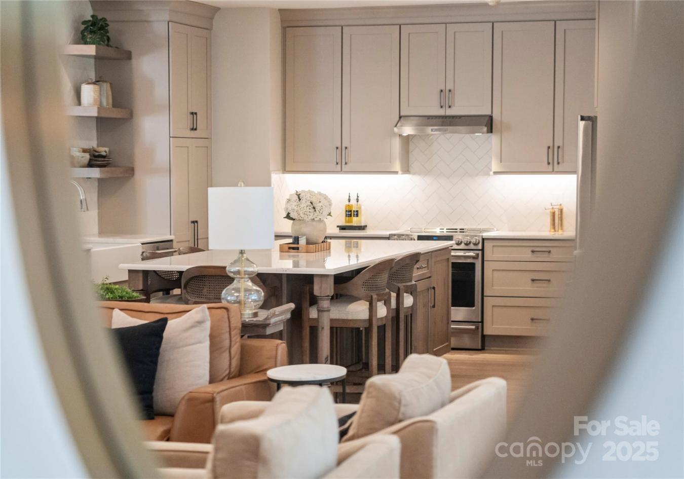 Mooresville, Iredell, 28117, United States, 4 Bedrooms Bedrooms, ,3 BathroomsBathrooms,Residential,For Sale,1952379