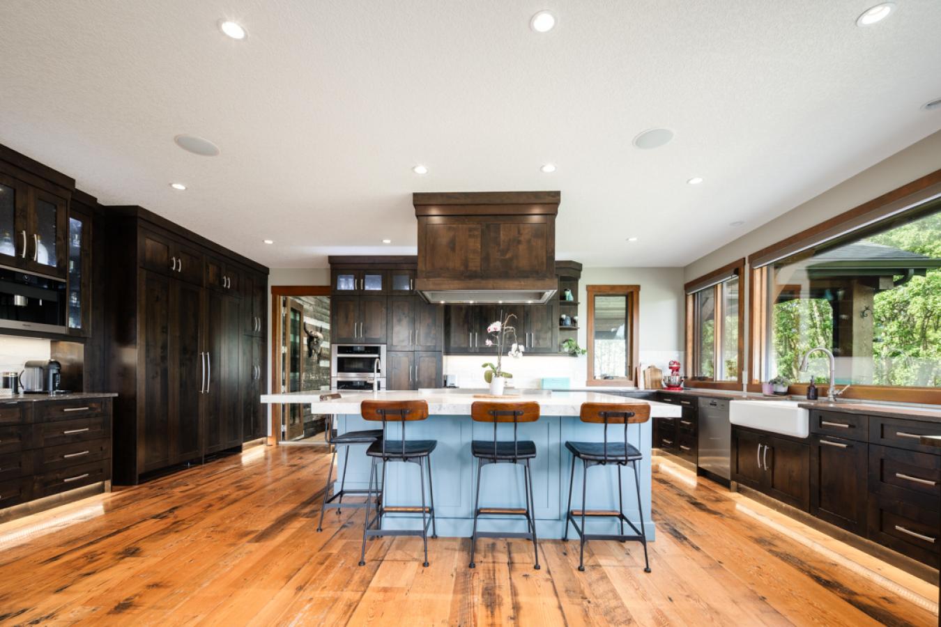 Bearspaw, Rocky View County, T3R 0X3, Canada, 4 Bedrooms Bedrooms, ,4 BathroomsBathrooms,Residential,For Sale,1952374