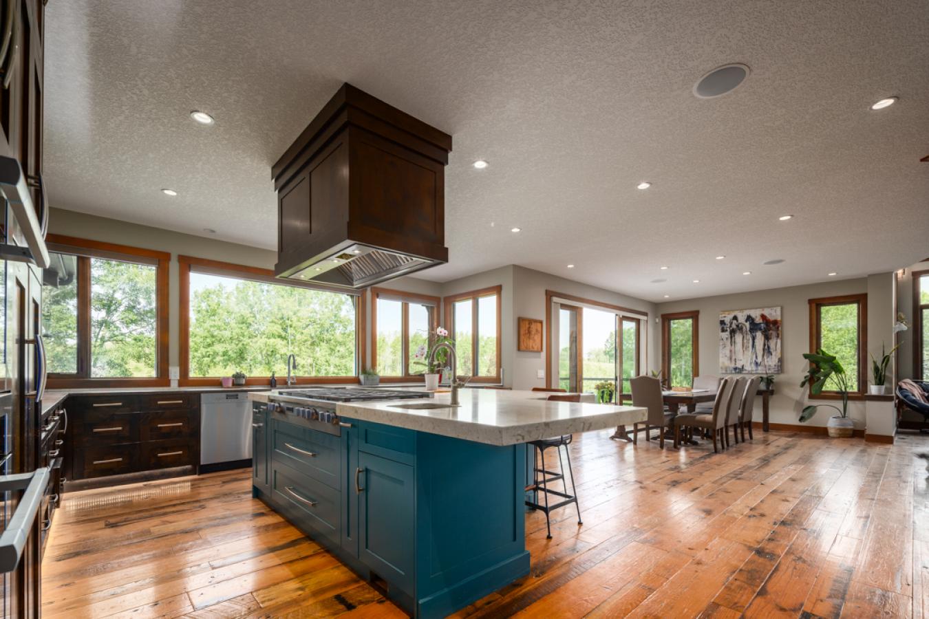 Bearspaw, Rocky View County, T3R 0X3, Canada, 4 Bedrooms Bedrooms, ,4 BathroomsBathrooms,Residential,For Sale,1952374