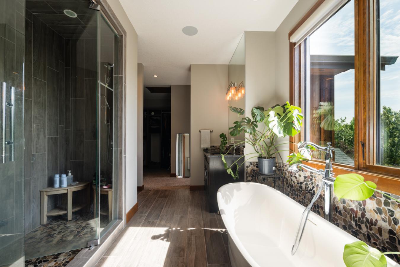 Bearspaw, Rocky View County, T3R 0X3, Canada, 4 Bedrooms Bedrooms, ,4 BathroomsBathrooms,Residential,For Sale,1952374