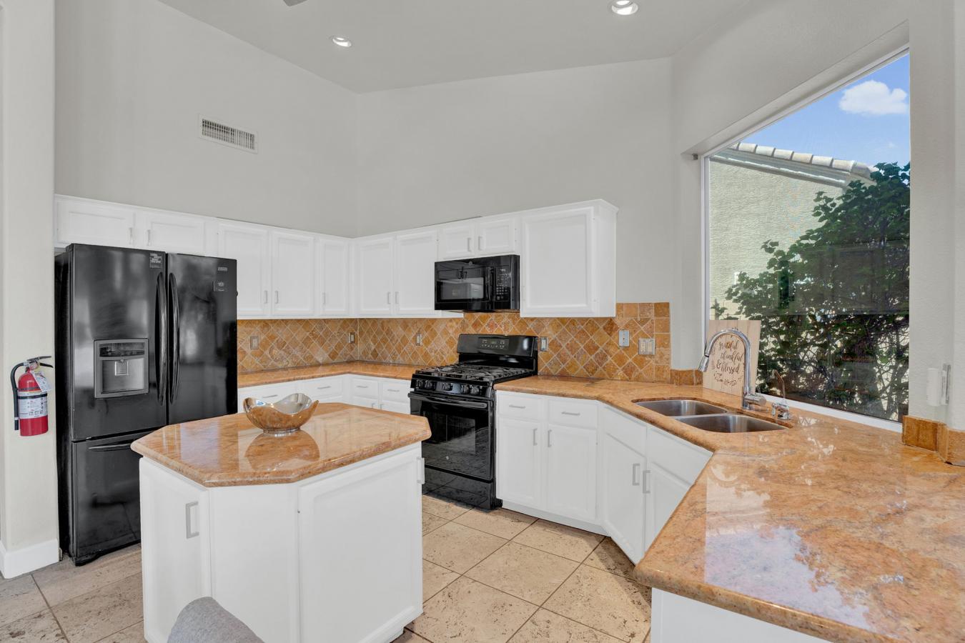 Scottsdale, Maricopa, 85254, United States, 3 Bedrooms Bedrooms, ,2 BathroomsBathrooms,Residential,For Sale,1952372