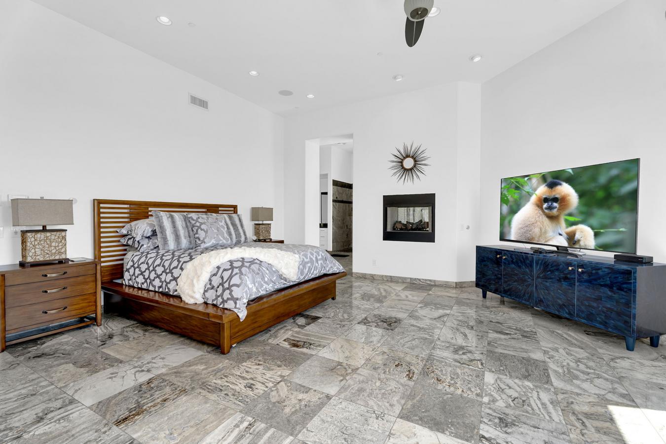 Phoenix, Maricopa, 85022, United States, 3 Bedrooms Bedrooms, ,4 BathroomsBathrooms,Residential,For Sale,1953588