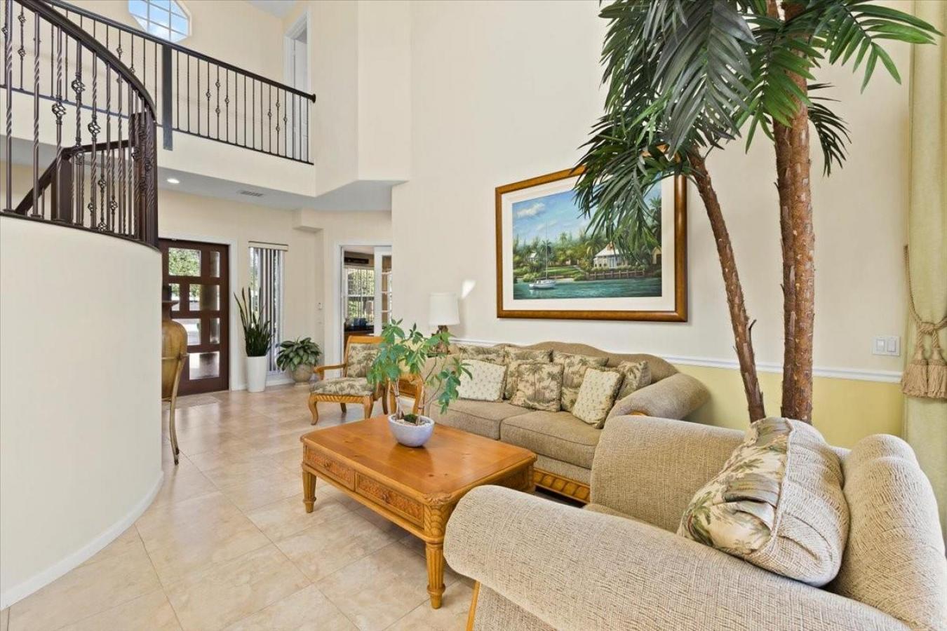 Coral Springs, Broward, 33076, United States, 6 Bedrooms Bedrooms, ,5 BathroomsBathrooms,Residential,For Sale,1952371