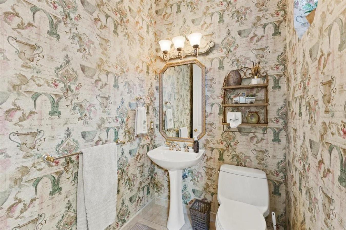 Coral Springs, Broward, 33076, United States, 6 Bedrooms Bedrooms, ,5 BathroomsBathrooms,Residential,For Sale,1952371