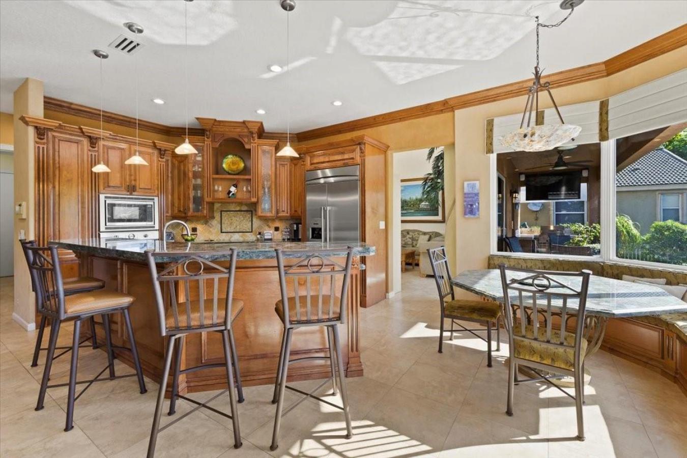 Coral Springs, Broward, 33076, United States, 6 Bedrooms Bedrooms, ,5 BathroomsBathrooms,Residential,For Sale,1952371