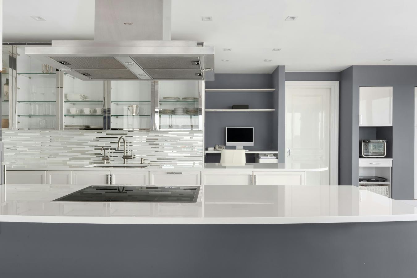 New York, New York, 10021, United States, 6 Bedrooms Bedrooms, ,5 BathroomsBathrooms,Residential,For Sale,1952367