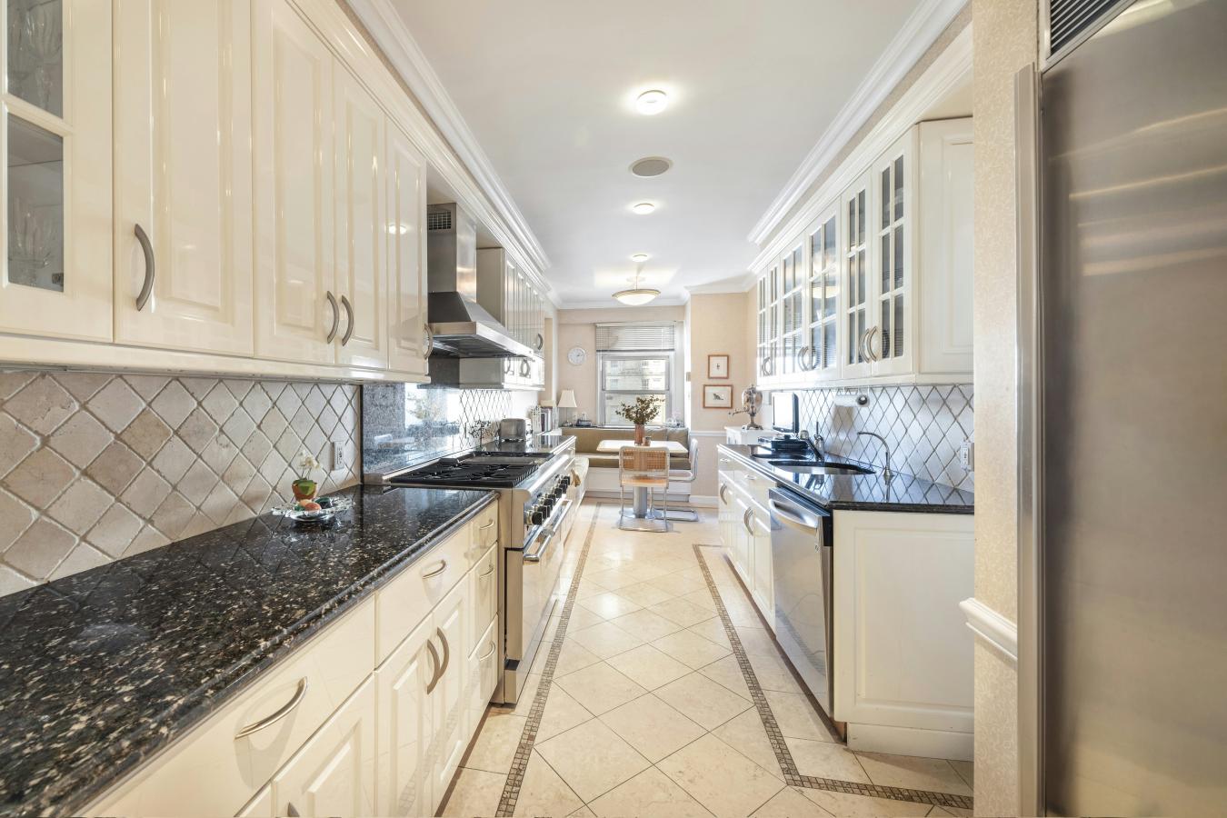 New York, New York, 10022, United States, 2 Bedrooms Bedrooms, ,3 BathroomsBathrooms,Residential,For Sale,1952364