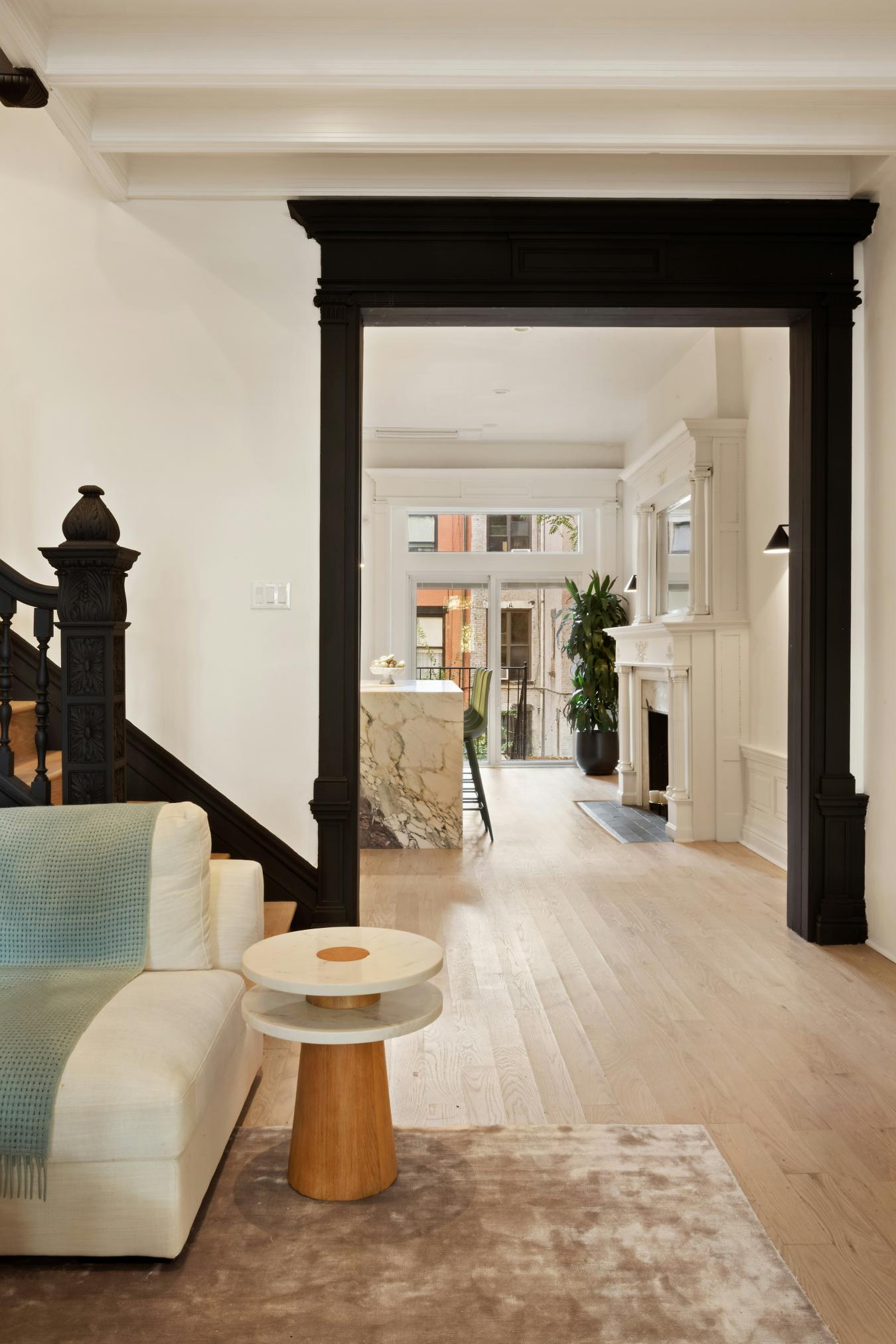 Hamilton Heights, New York, 10031, United States, 7 Bedrooms Bedrooms, ,5 BathroomsBathrooms,Residential,For Sale,1952363